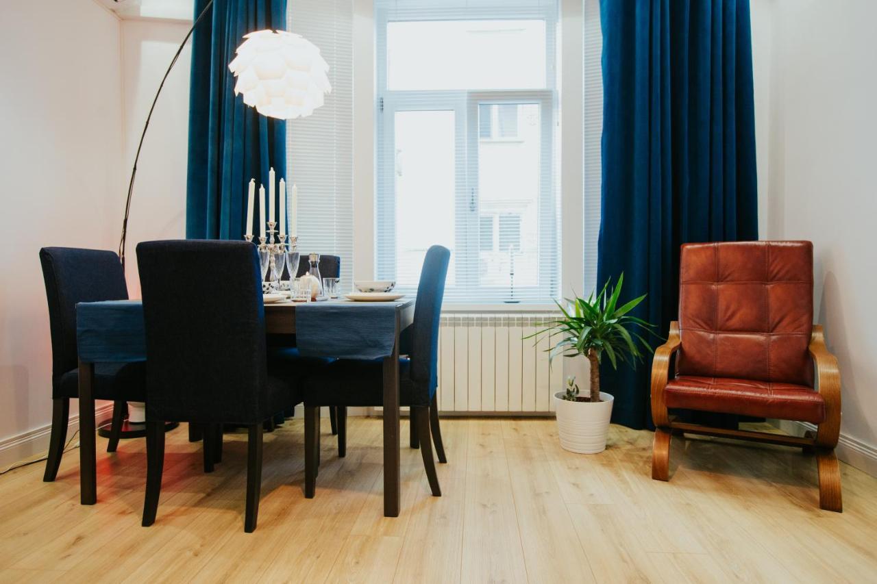 Color Apartments Corneliu Coposu 1A Street Bucarest Exterior foto
